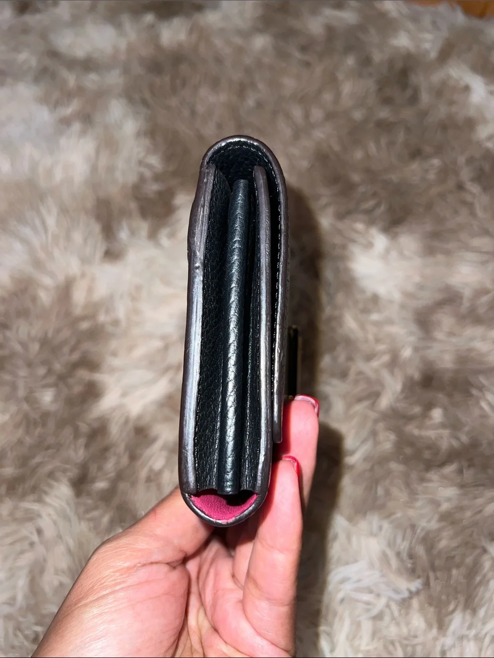 Louis Vuitton Capucines Taurillon Leather Wallet